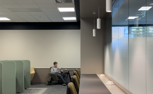 Hatz_Alan Gilbert L1_Student Lounge1